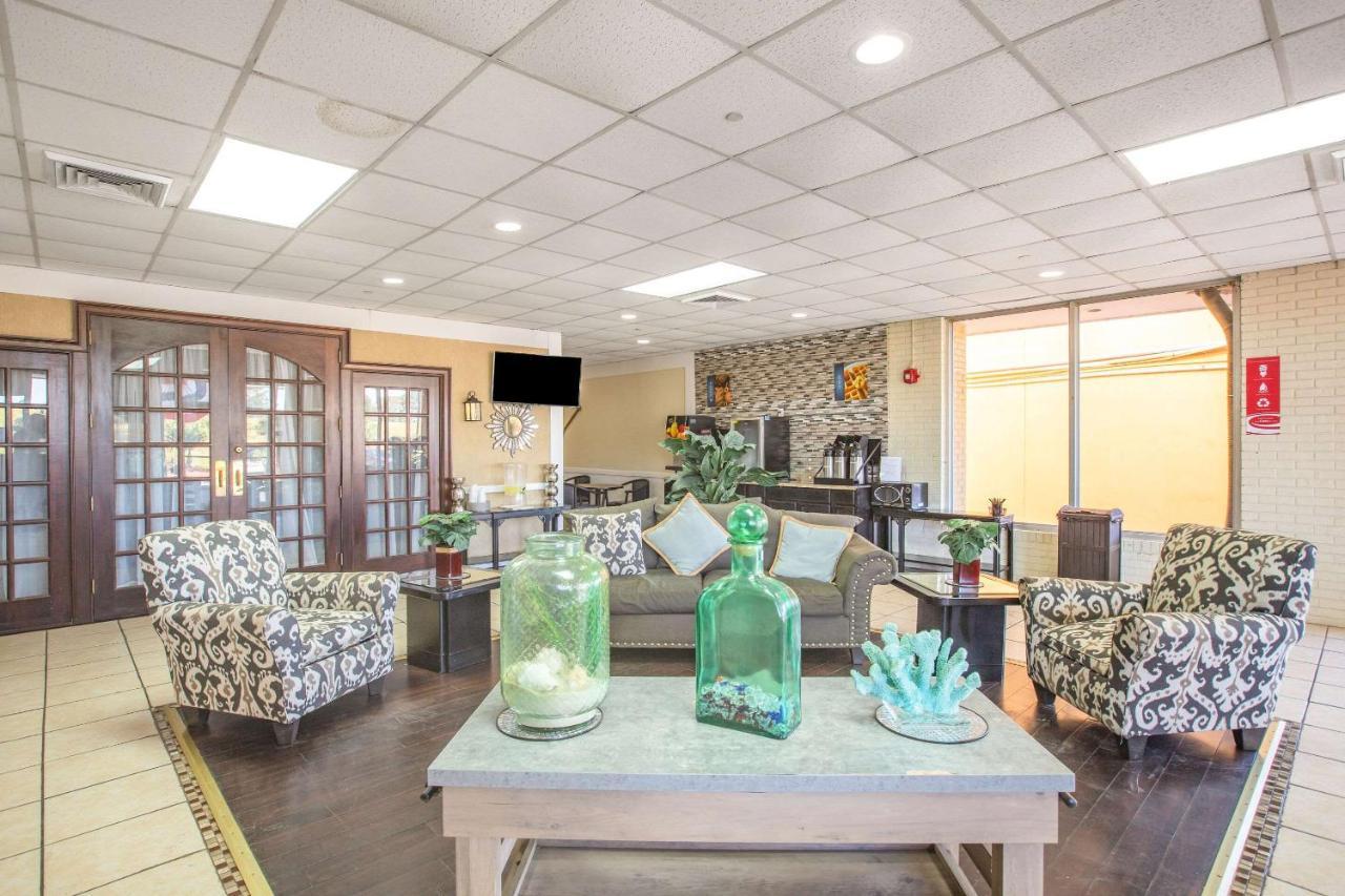 Econo Lodge Choice Hotels I 95 Savannah Gateway 24 Hour Fitness Center On Site Guest Laundry On Site Perkins Restaurant Georgetown Luaran gambar