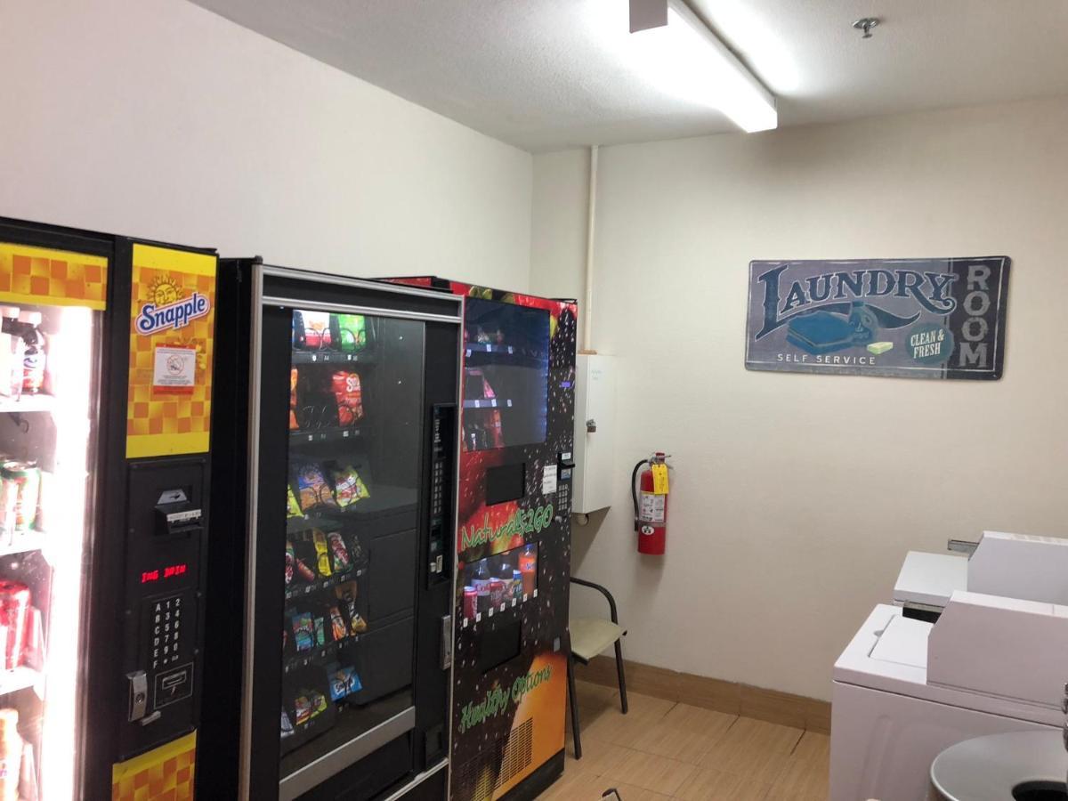 Econo Lodge Choice Hotels I 95 Savannah Gateway 24 Hour Fitness Center On Site Guest Laundry On Site Perkins Restaurant Georgetown Luaran gambar