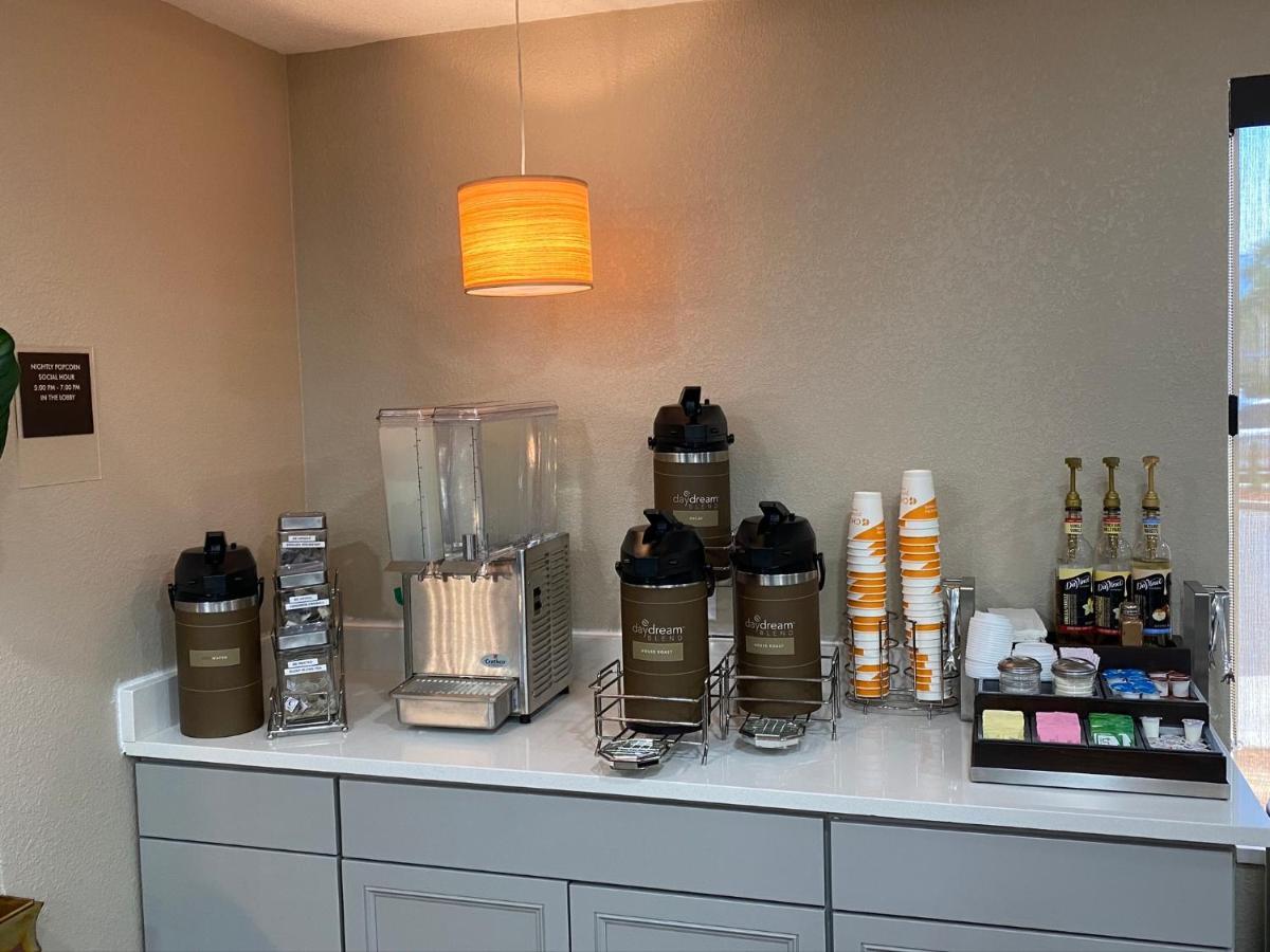 Econo Lodge Choice Hotels I 95 Savannah Gateway 24 Hour Fitness Center On Site Guest Laundry On Site Perkins Restaurant Georgetown Luaran gambar